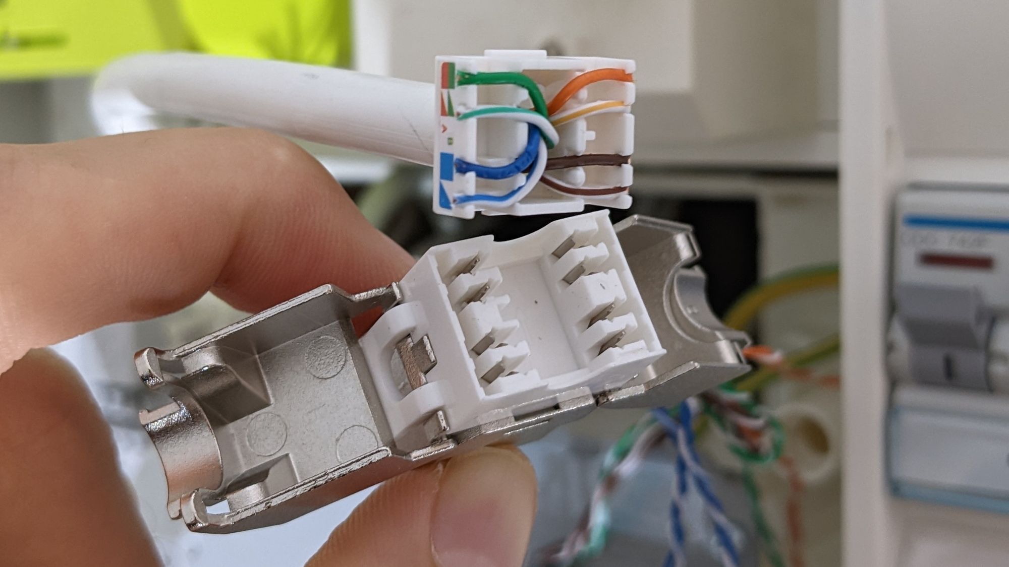Raccordement des prises RJ45 à la box